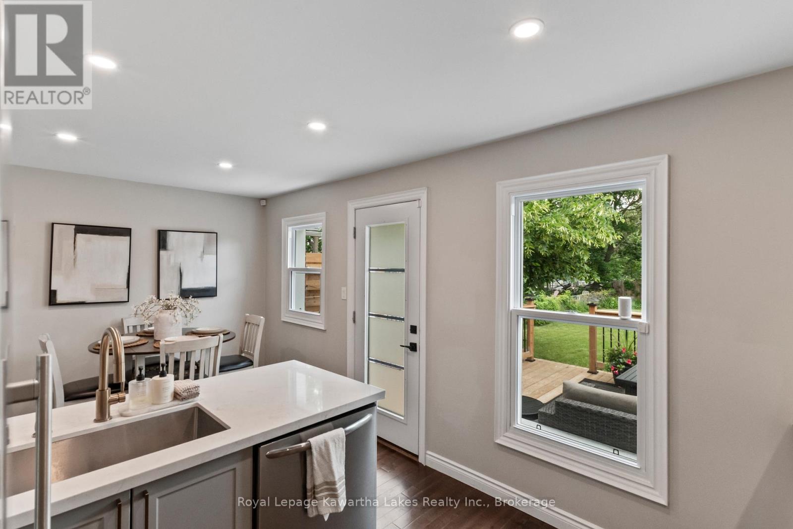 32 Simcoe Street, Kawartha Lakes, Ontario  K9V 2G4 - Photo 17 - X13465172