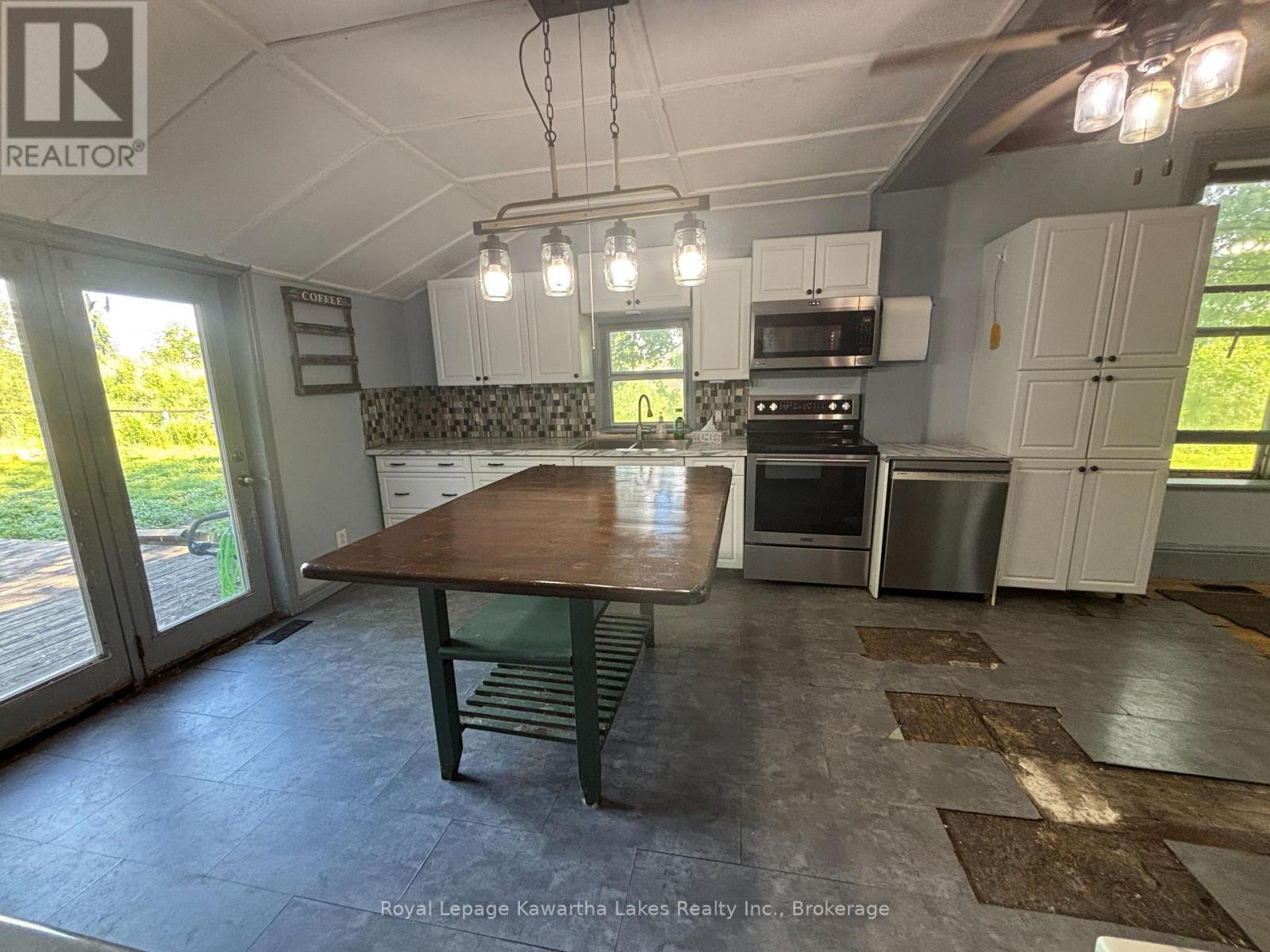80 Albert Street S, Kawartha Lakes, Ontario  K9V 3H4 - Photo 11 - X13473024