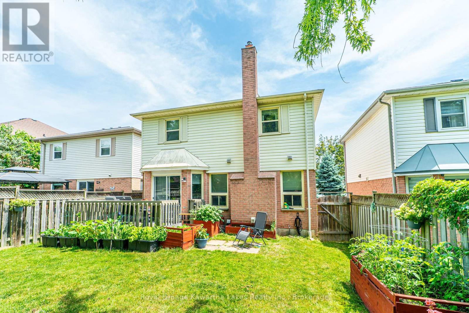 38 Lipton Crescent, Whitby, Ontario  L1R 1W7 - Photo 28 - E13513422