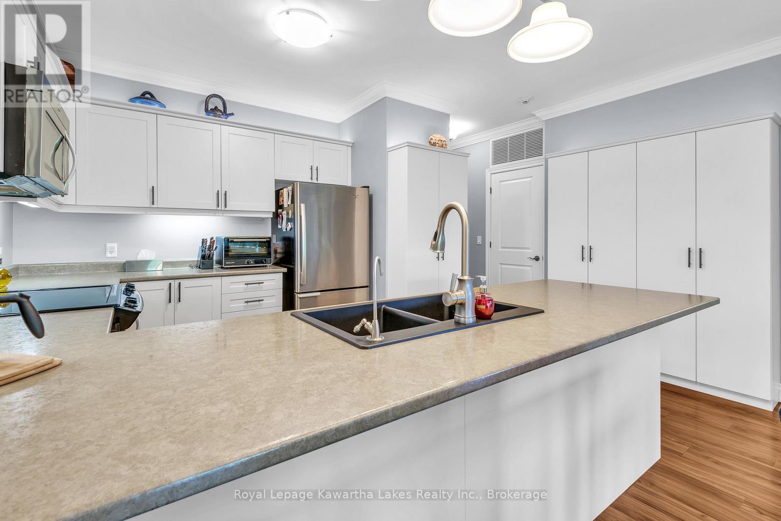 308 - 94 Francis Street W, Kawartha Lakes, Ontario  K0M 1N0 - Photo 8 - X13525490