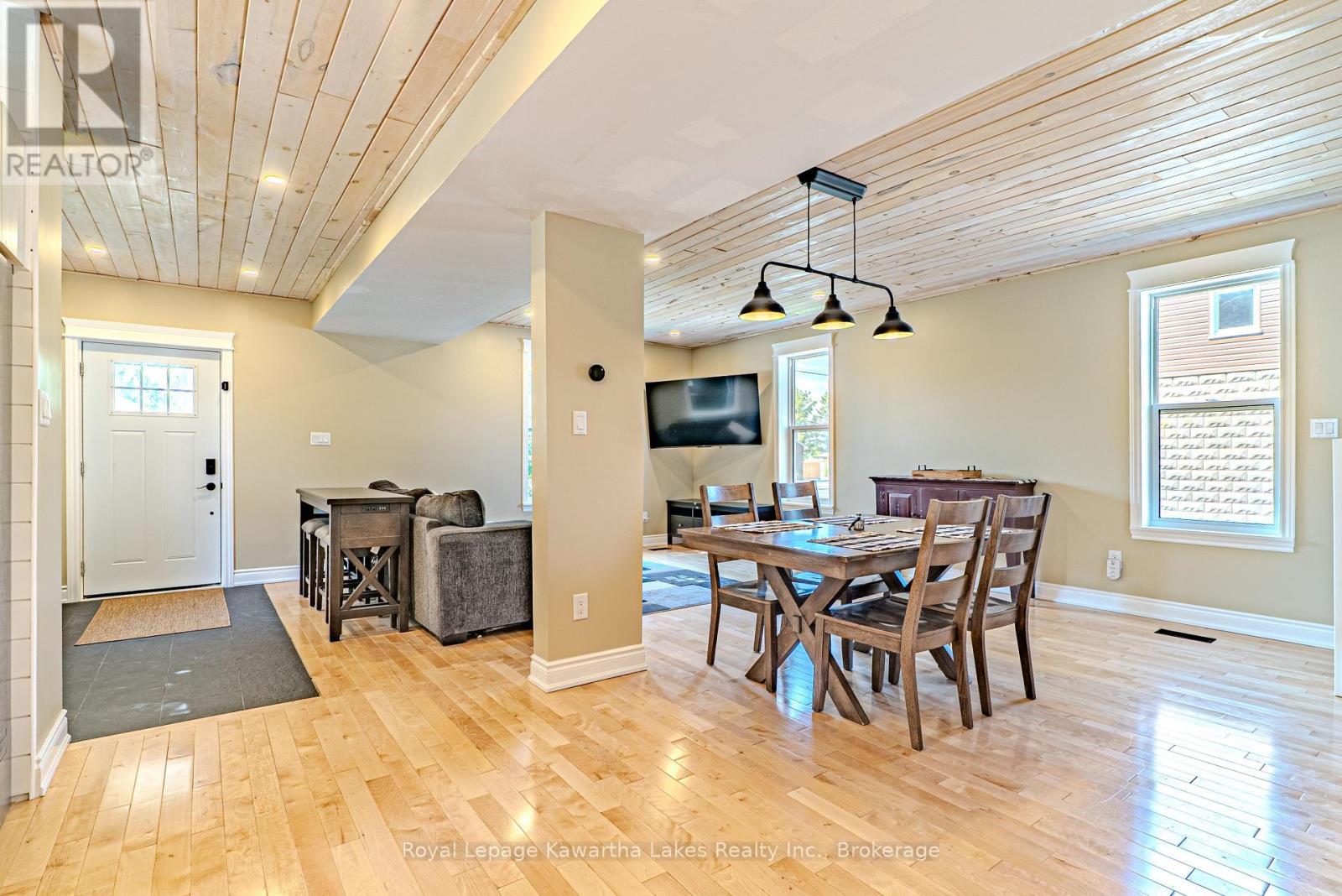 907 Highway 7, Kawartha Lakes, Ontario  K0M 2M0 - Photo 39 - X13561270