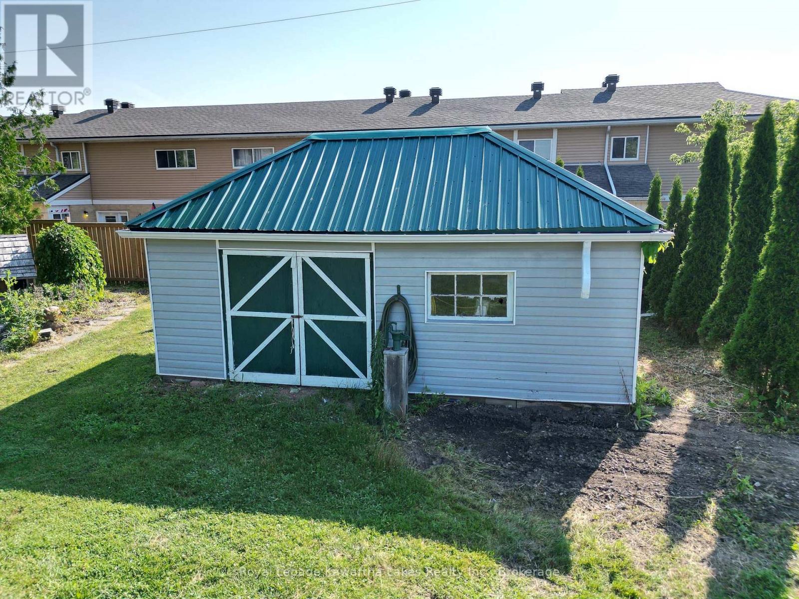 6 Wolfe Street, Kawartha Lakes, Ontario  K9V 2H9 - Photo 28 - X13566294