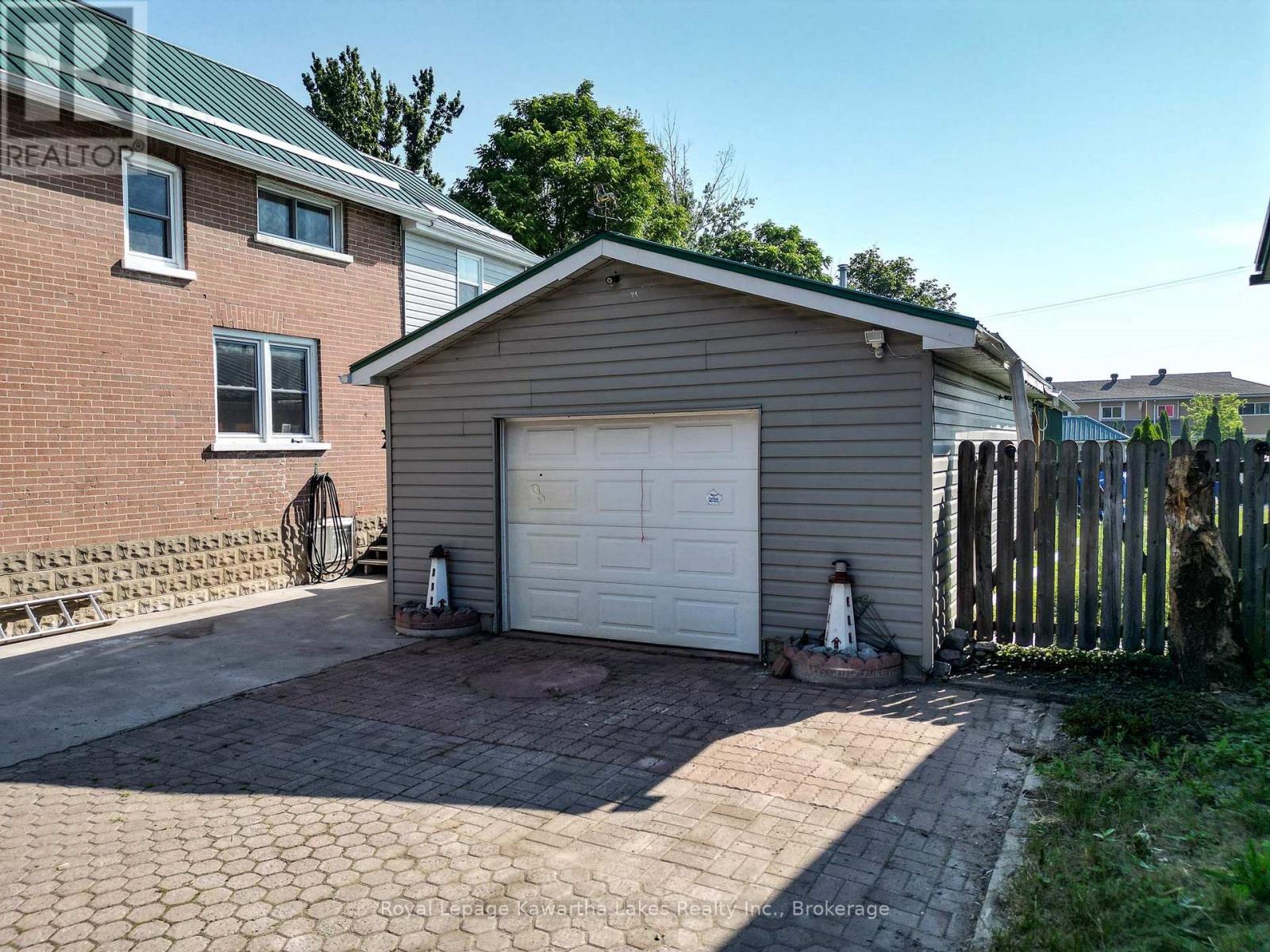 6 Wolfe Street, Kawartha Lakes, Ontario  K9V 2H9 - Photo 31 - X13566294