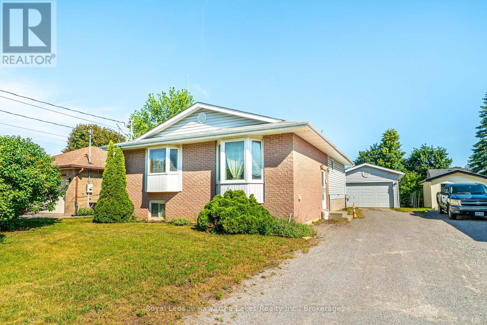 182 Colborne Street W, Kawartha Lakes, Ontario  K9V 6A1 - Photo 1 - X13589448