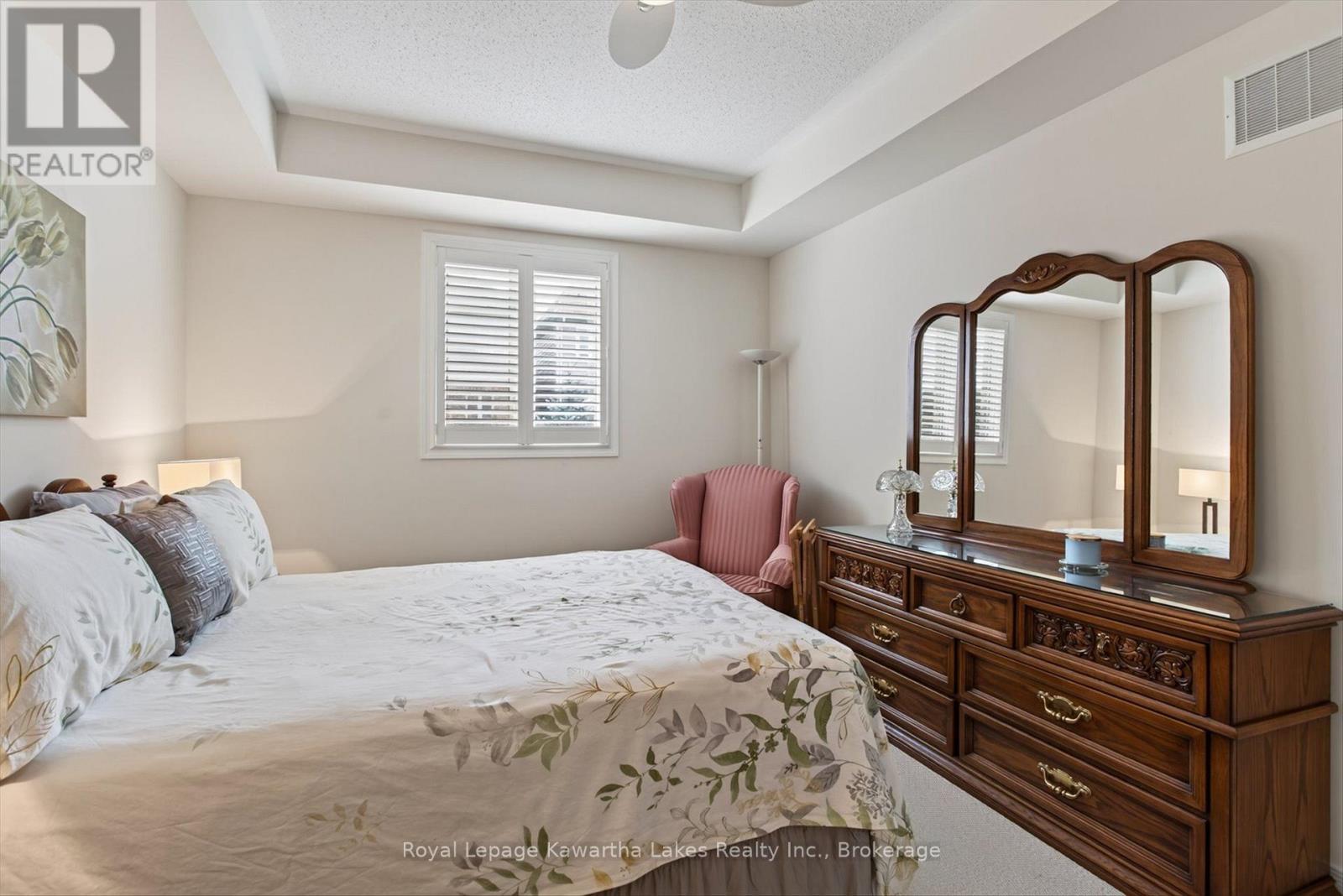 42 Deacon Crescent, Kawartha Lakes, Ontario  K9V 5Y2 - Photo 16 - X13591732