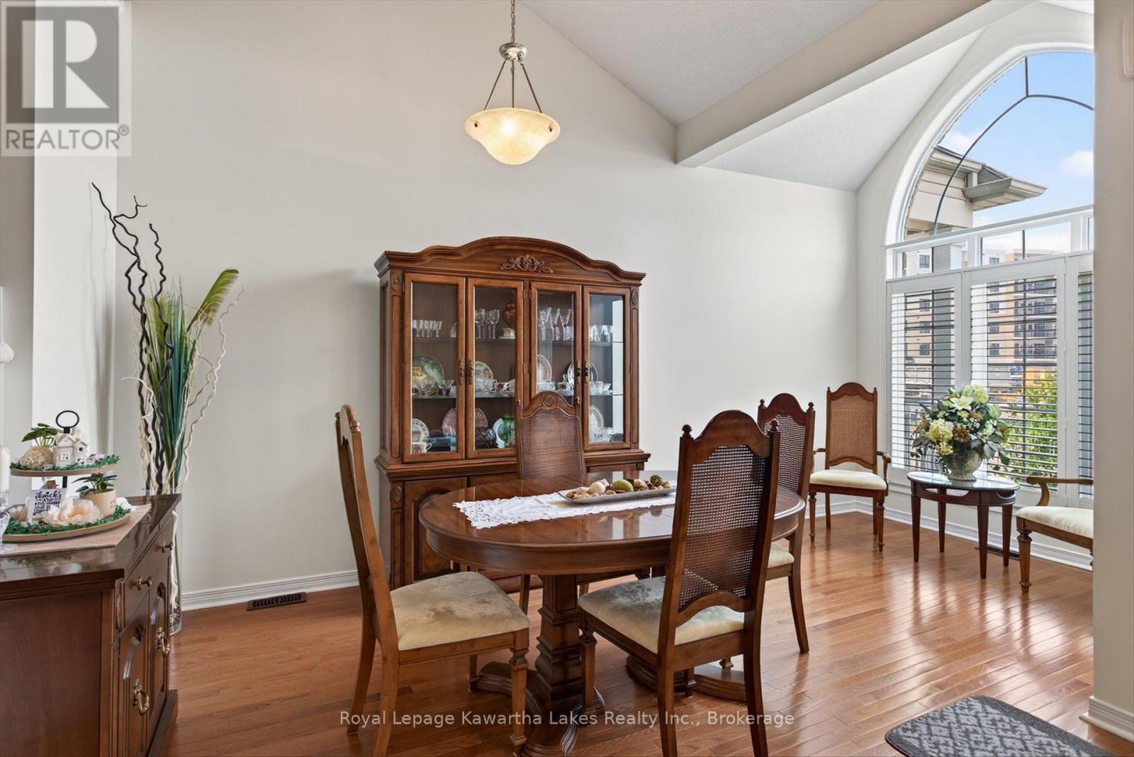 42 Deacon Crescent, Kawartha Lakes, Ontario  K9V 5Y2 - Photo 6 - X13591732