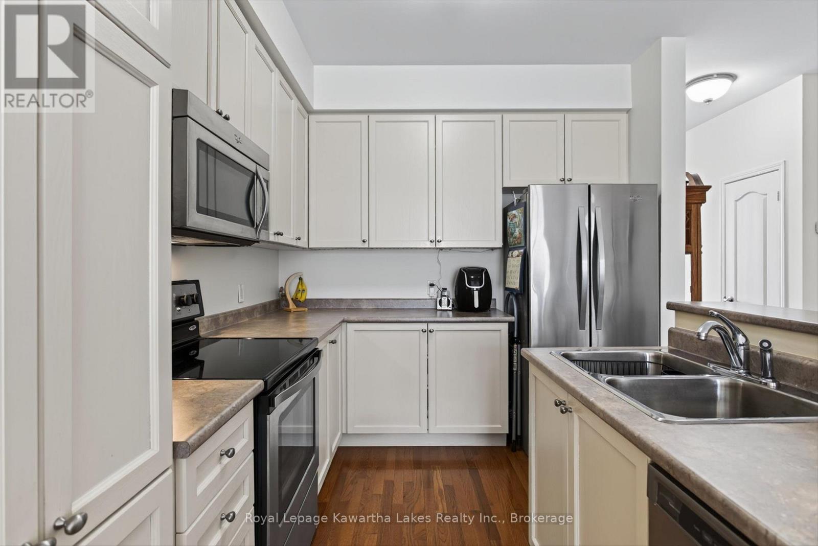 42 Deacon Crescent, Kawartha Lakes, Ontario  K9V 5Y2 - Photo 9 - X13591732