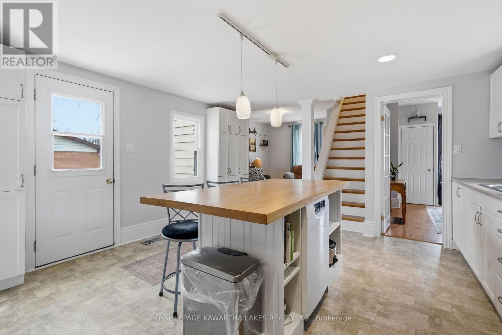 126 King Street, Kawartha Lakes, Ontario  K9V 1E3 - Photo 22 - X13597166