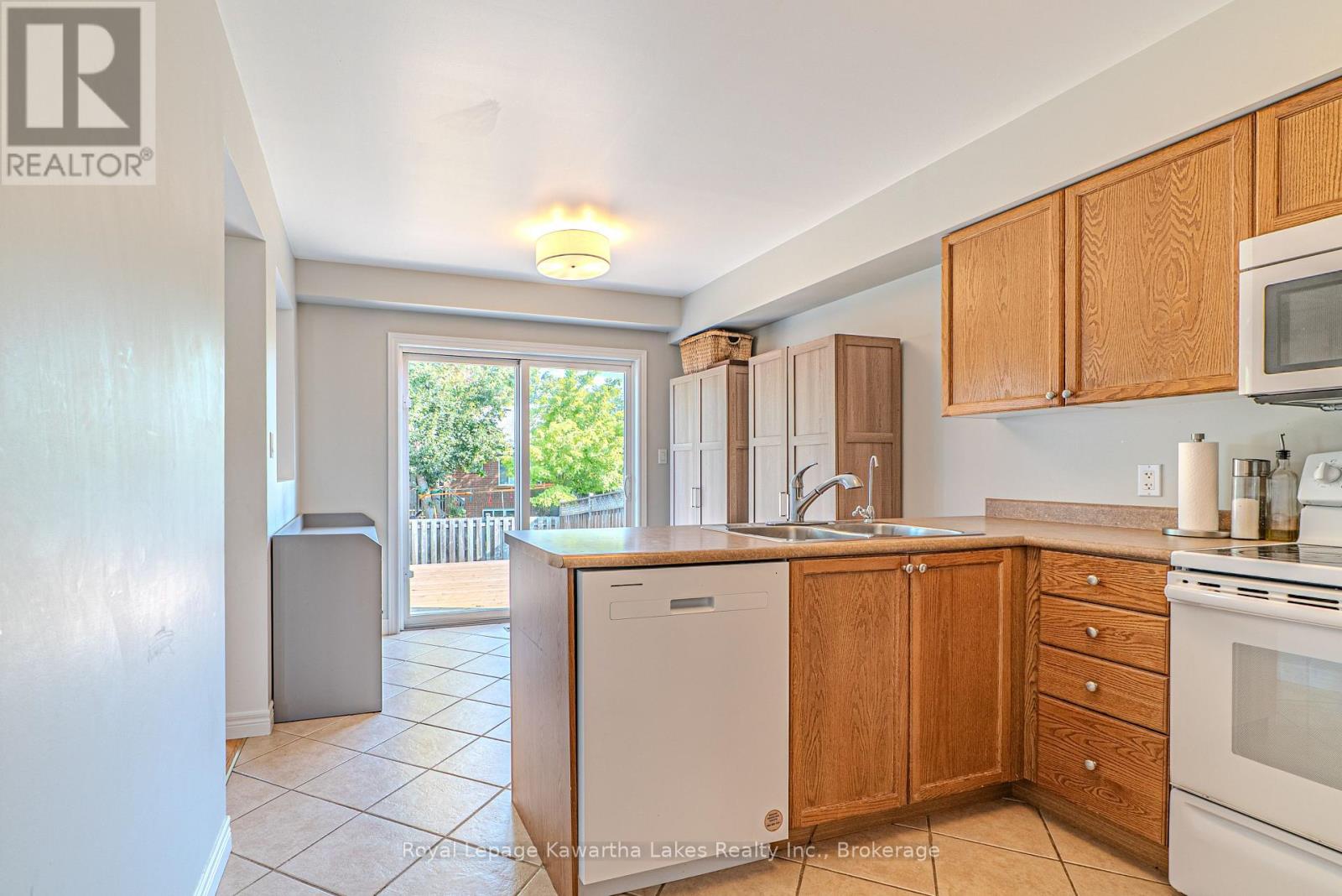 28 Lang Court, Kawartha Lakes, Ontario  K9V 6E5 - Photo 11 - X13600960