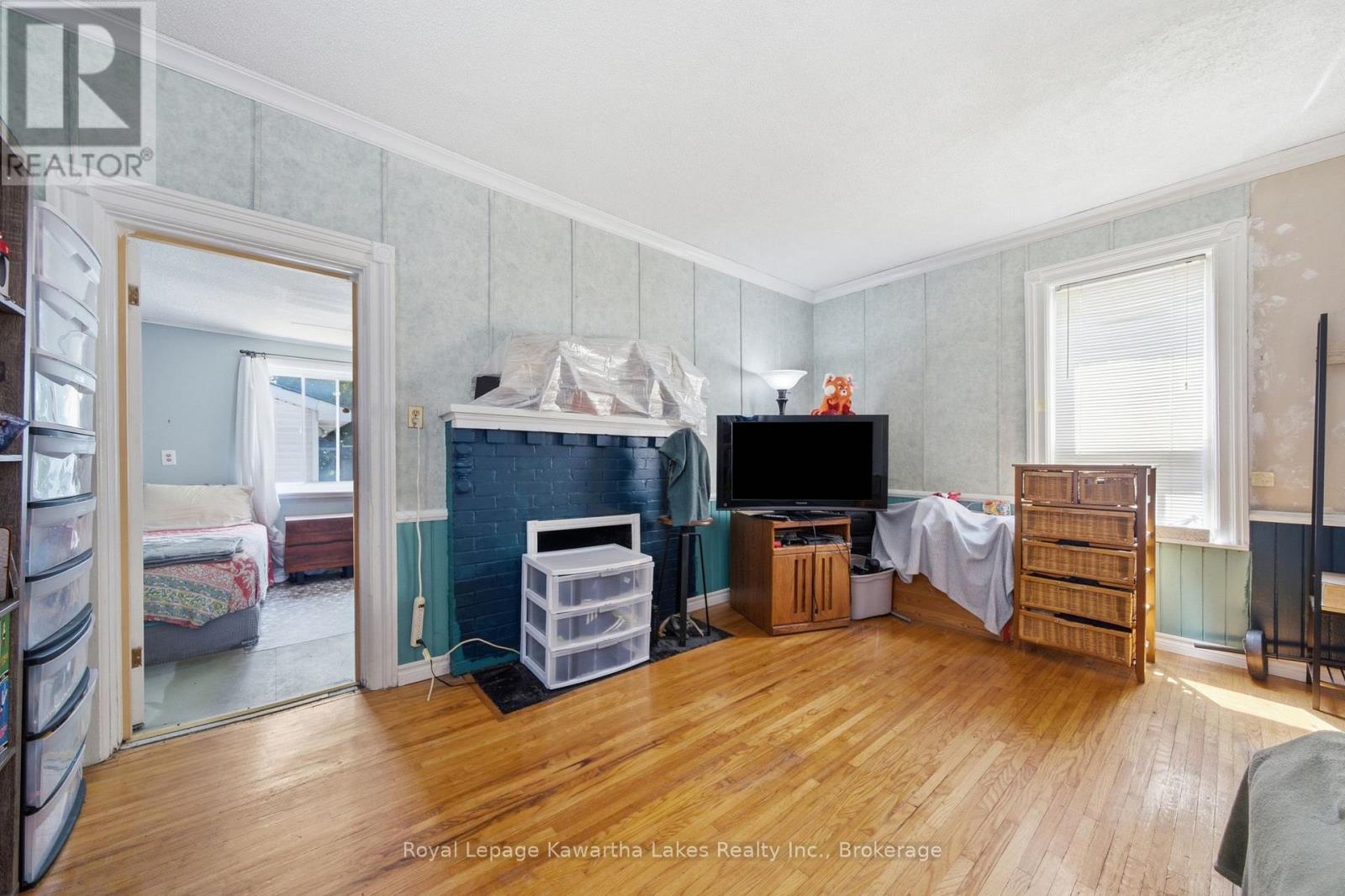 51 Melbourne Street W, Kawartha Lakes, Ontario  K9V 2S9 - Photo 18 - X13640596