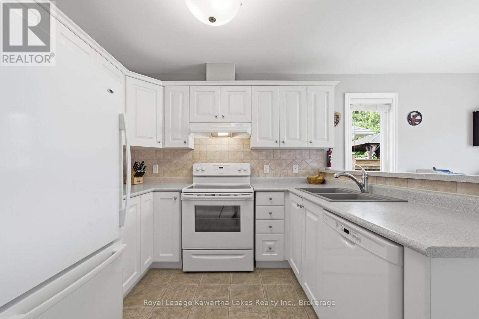 32 Gee Crescent, Kawartha Lakes, Ontario  K9V 6G4 - Photo 14 - X13640682