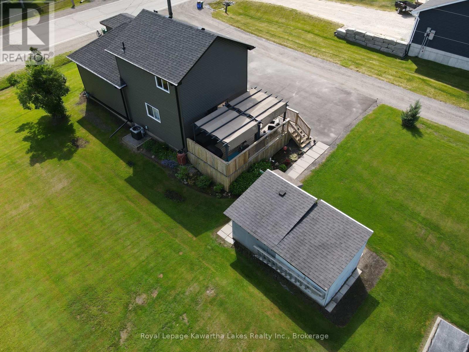 31410 Lake Ridge Road, Georgina, Ontario  L0E 1N0 - Photo 3 - N13651778